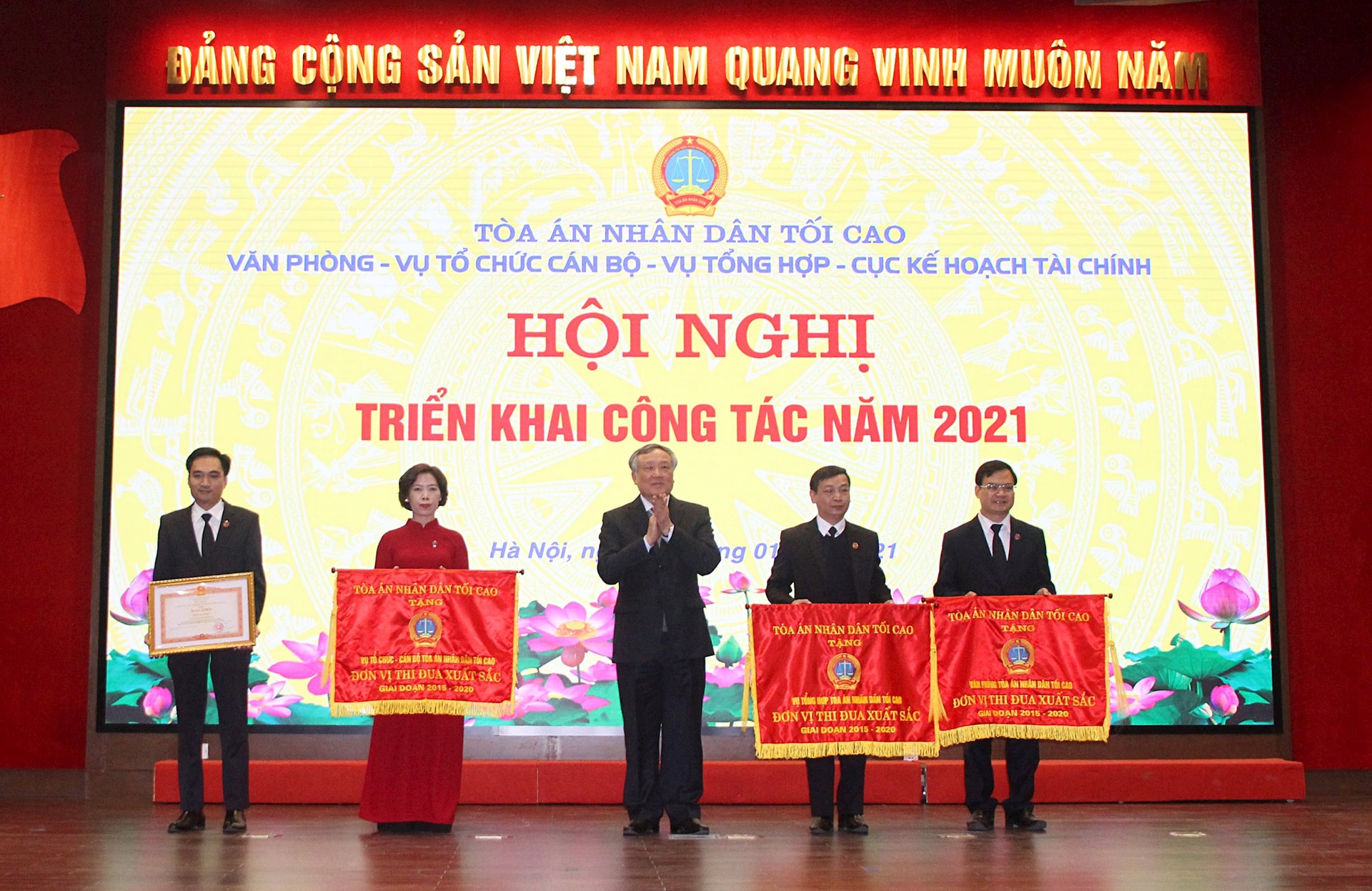 4-don-vi-hoi-nghi2.jpg