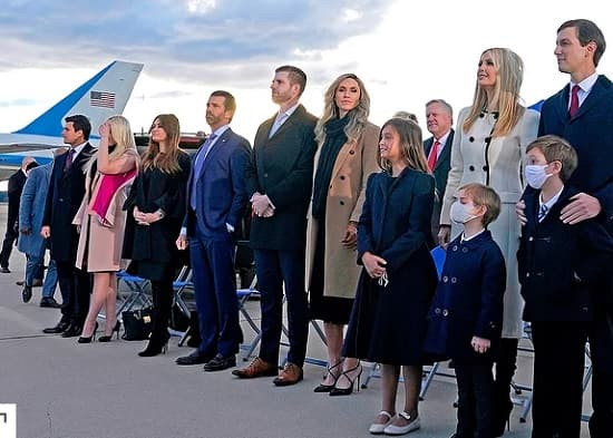 Rời Nhà Trắng nhưng cậu út Barron Trump vẫn là 'Hoàng tử' khi ở biệt thự dát vàng 3.600 tỷ đồng 10
