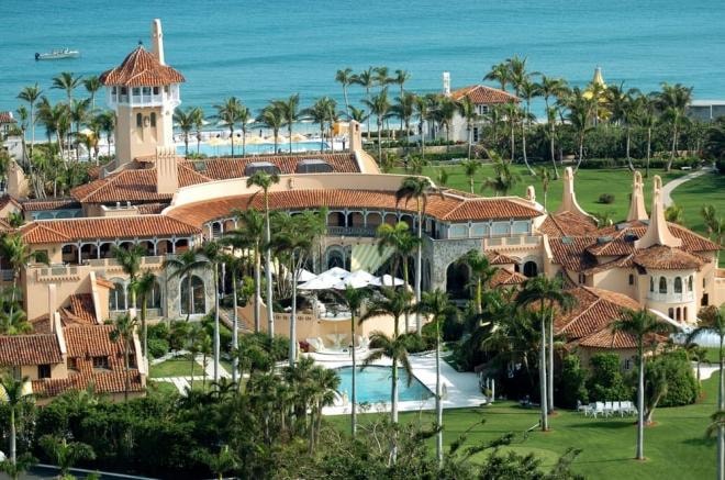 Rời Nhà Trắng nhưng cậu út Barron Trump vẫn là 'Hoàng tử' khi ở biệt thự dát vàng 3.600 tỷ đồng 4