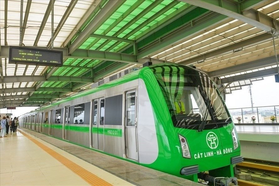 tau-dien-cat-linh.jpg