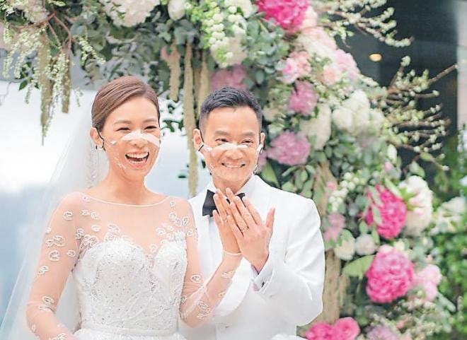 Cựu Á hậu Hồng Kông Chu Tuệ Mẫn kết hôn ở tuổi 40 sau nhiều tai tiếng tình ái 4 Cựu Á hậu Hồng Kông Chu Tuệ Mẫn kết hôn ở tuổi 40 sau nhiều tai tiếng tình ái 4