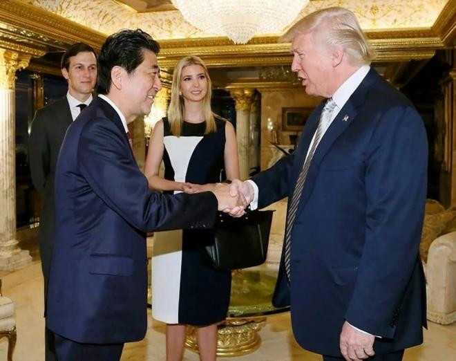 4 năm làm 'Đệ nhất ái nữ' của Tổng thống, Ivanka Trump đã nhận được những món quà nào? 4