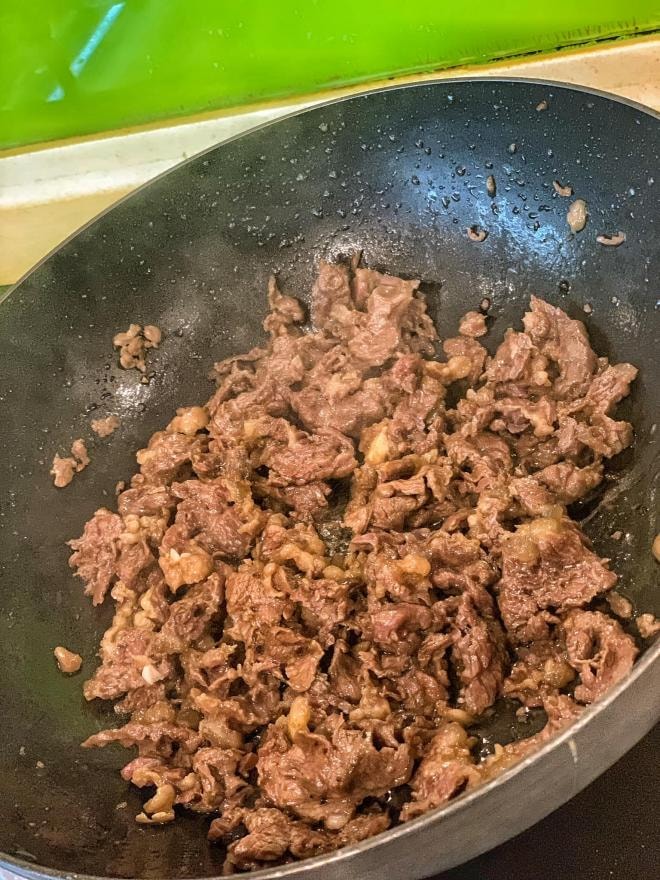 cách xào thịt bò  1