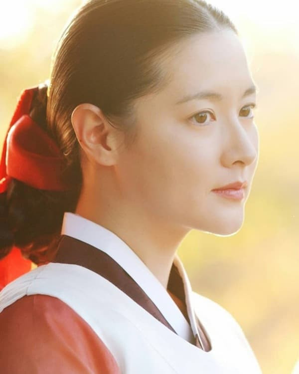 Lee-Young-Ae (1).jpg 0