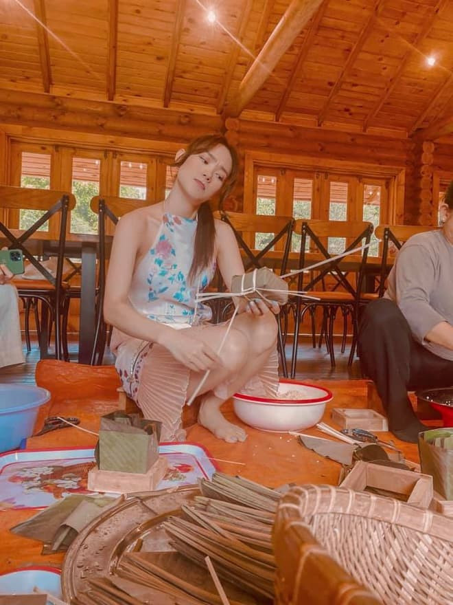 sao-viet-goi-banh-chung-don-tet-6d2-5569947-ngoisaovn-w660-h880 0 sao-viet-goi-banh-chung-don-tet-6d2-5569947-ngoisaovn-w660-h880 0
