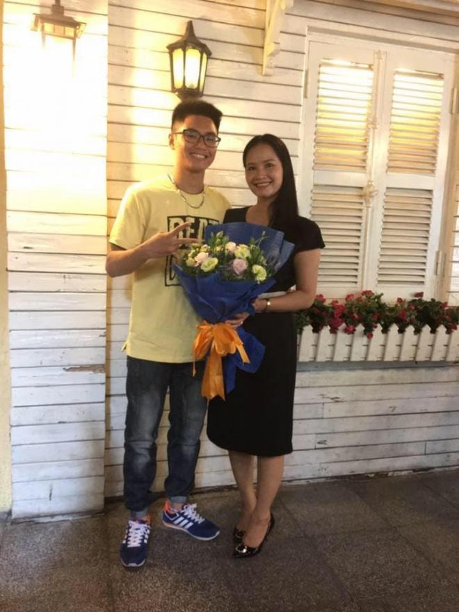 cô biển sống ở đáy sông 1 cô biển sống ở đáy sông 1