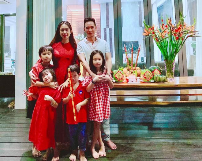 sao Việt đón giao thừa bên gia đình 13 sao Việt đón giao thừa bên gia đình 13