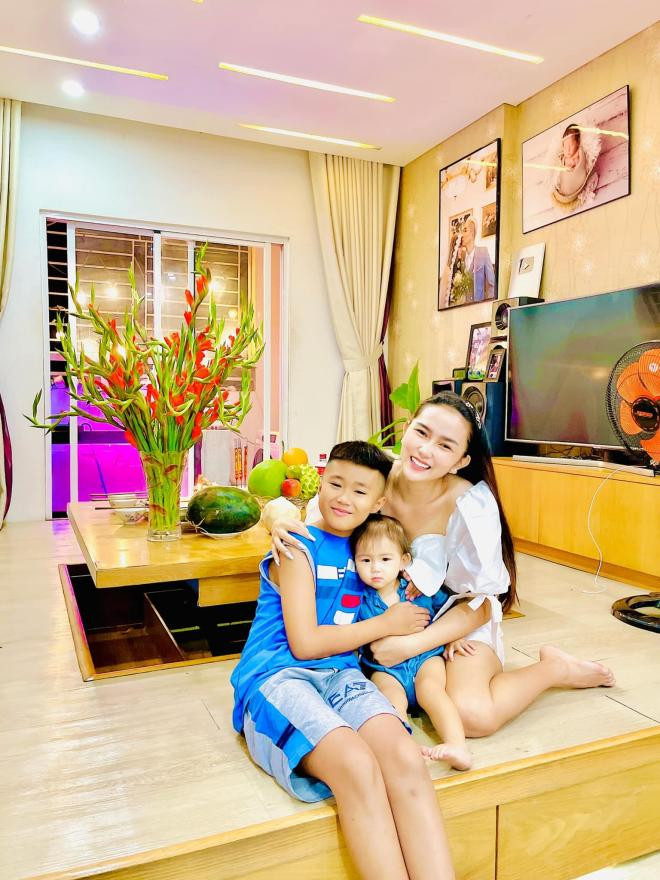 sao Việt đón giao thừa bên gia đình 7 sao Việt đón giao thừa bên gia đình 7