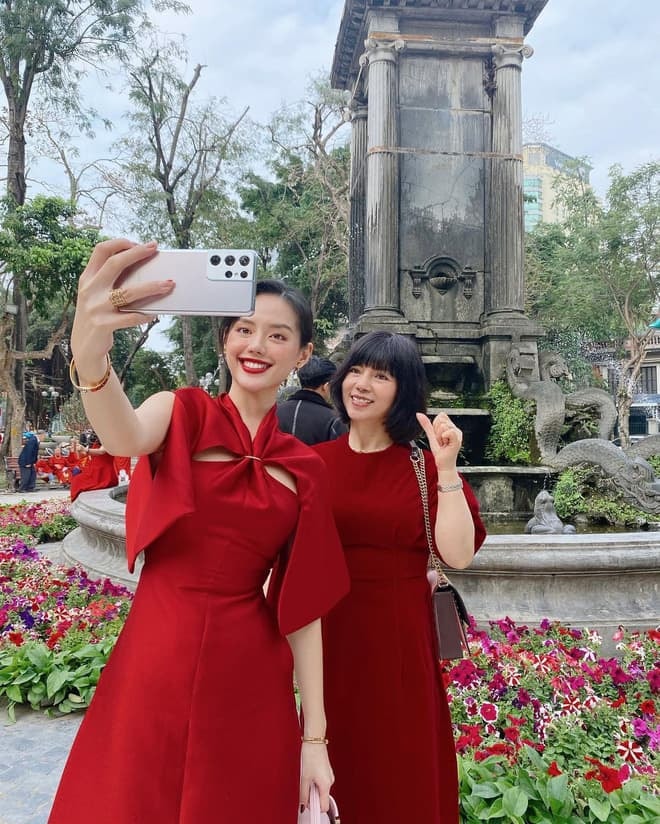 mẹ hot girl Việt 8