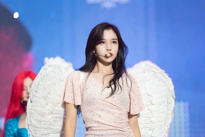 8 nữ thần tượng Kpop có xuất thân trong gia đình giàu có 1