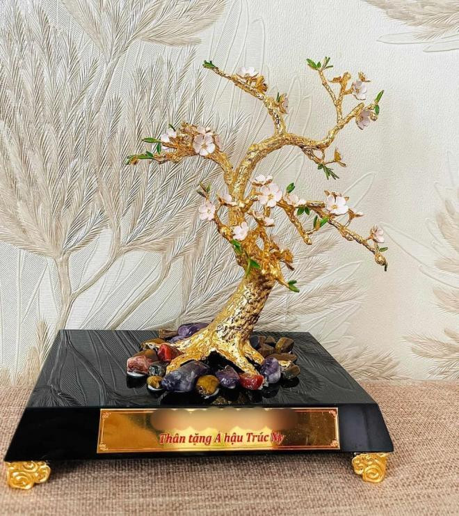 sao-viet-no-nuc-khoe-so-tien-li-xi-nhan-duoc-dip-tet-tan-suu-4a59ebee-ngoisaovn-w999-h1122 1 sao-viet-no-nuc-khoe-so-tien-li-xi-nhan-duoc-dip-tet-tan-suu-4a59ebee-ngoisaovn-w999-h1122 1