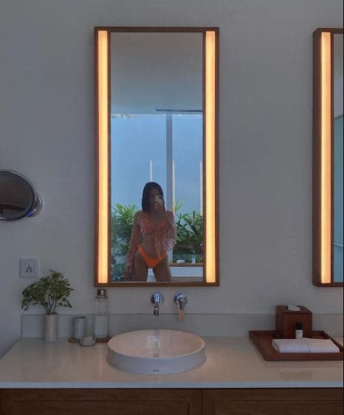 gái xinh khoe body  15