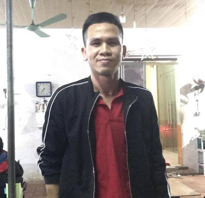 tran-thanh-tang-tien-cho-nguoi-hung-ngoc-manh-7bb81670-ngoisaovn-w660-h638 0