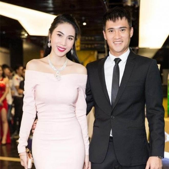 sao Việt xăm tên hình con và bạn đời 4