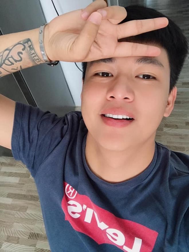 hot boy trà sữa Tấn Lợi 1