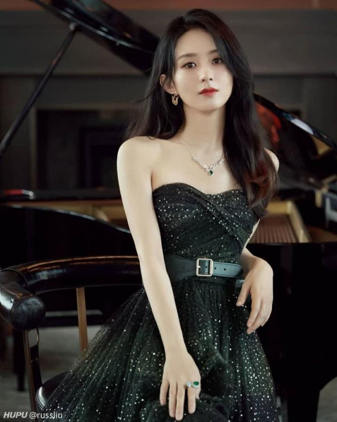 Hành trình 'lên hương' của Triệu Lệ Dĩnh: từ cô gái 'biến đồ hiệu thành đồ chợ' đến nữ minh tinh khí chất ngút ngàn 6