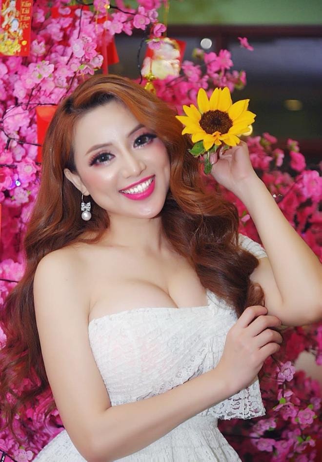 jenny-tuyen-113 (1).jpg 2