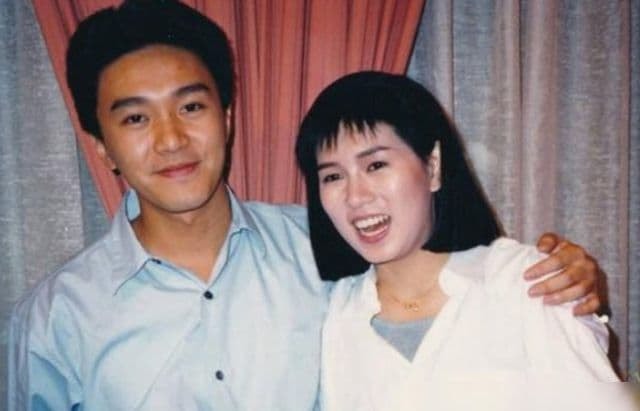 Lý do Châu Tinh Trì không kết hôn đã được tiết lộ, sự ra đi của một người phụ nữ đã nhuộm trắng mái tóc đen của anh 11