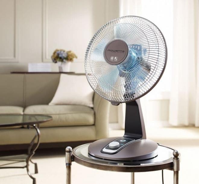 mẹo giặt trong mùa mưa phùn để quần áo không có mùi ẩm mốc 6