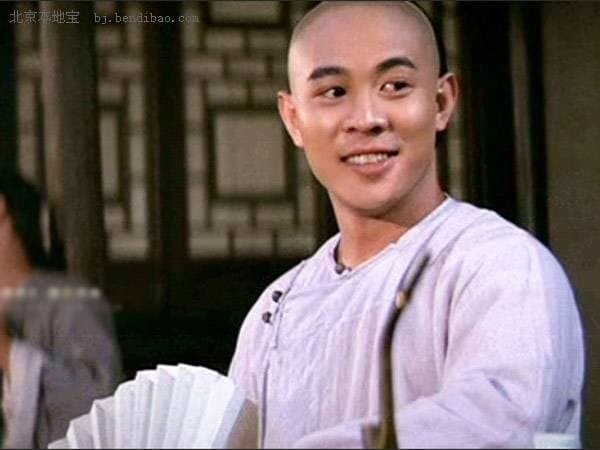 Lý Liên Kiệt rằng anh có thể đánh bại Lý Tiểu Long 0