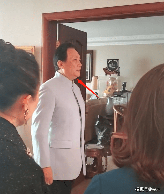 'Gia Cát Lượng' Đường Quốc Cường 10