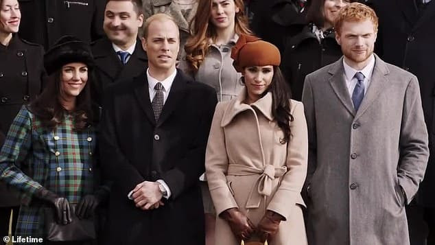 Chuyện tình Harry - Meghan được dựng thành phim mới mang tên 'Trốn thoát khỏi Cung điện' 3 Chuyện tình Harry - Meghan được dựng thành phim mới mang tên 'Trốn thoát khỏi Cung điện' 3