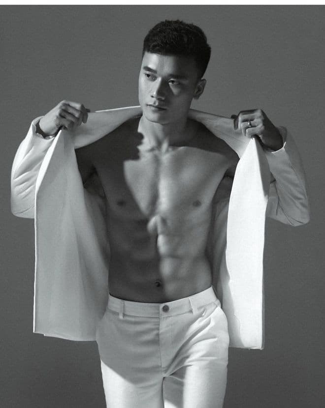 Bùi Tiến Dũng 0