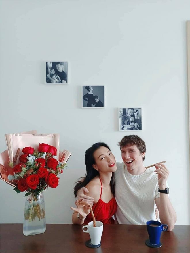 chồng ông xã Hoàng Oanh   0