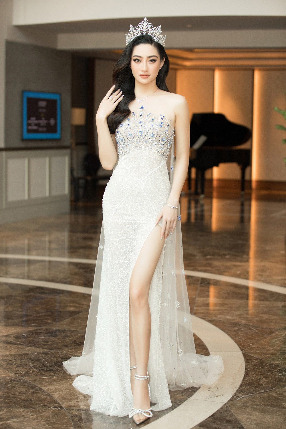Đỗ Thị Hà nổi bật giữa dàn Hoa hậu tại họp báo Miss World Vietnam 2021 - Ảnh 4.