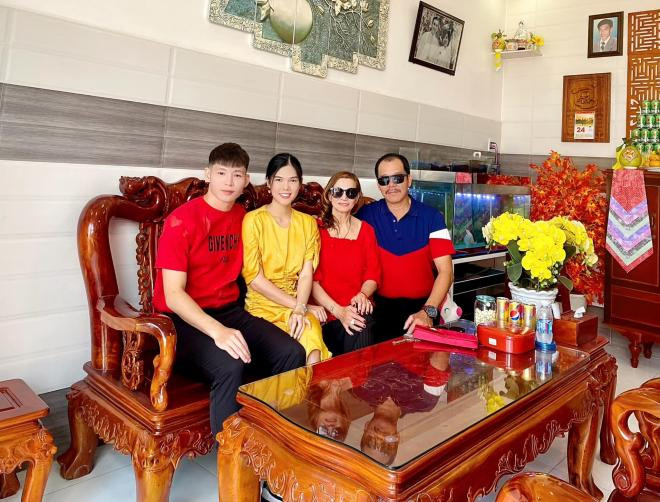 Lê Ngọc Trinh 1 Lê Ngọc Trinh 1