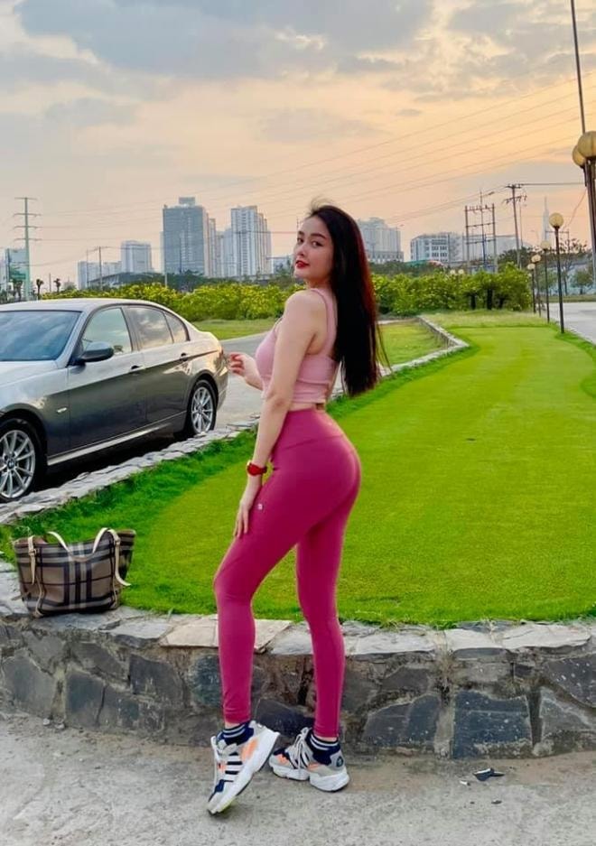 bạn thân của Trâm Anh 0