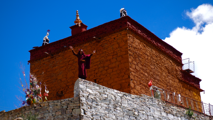Ngôi đền cô đơn nhất thế giới ở Tây Tạng - 8