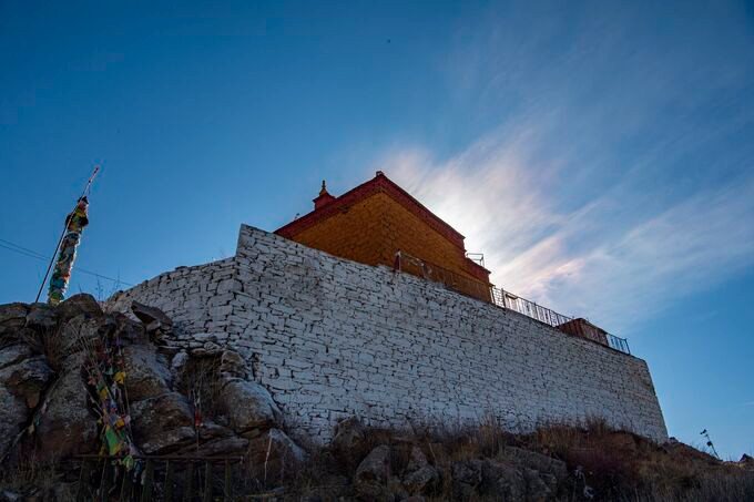 Ngôi đền cô đơn nhất thế giới ở Tây Tạng - 6