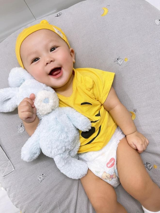 Quỳnh Anh con trai Duy Mạnh 5
