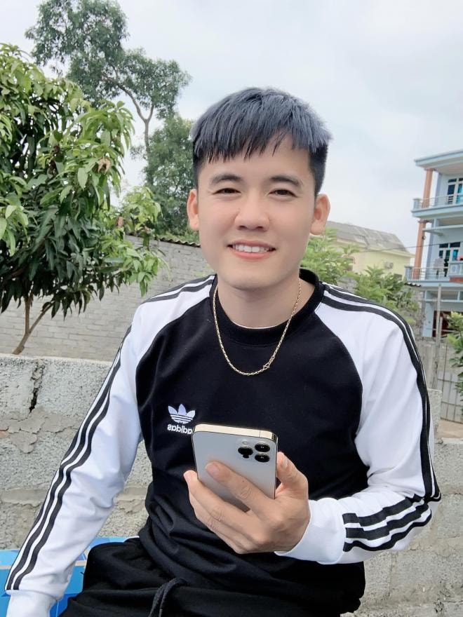 Hưng Vlog mua xe  2