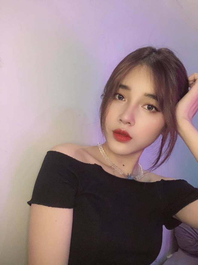 nụ hôn vị tình bạn  0
