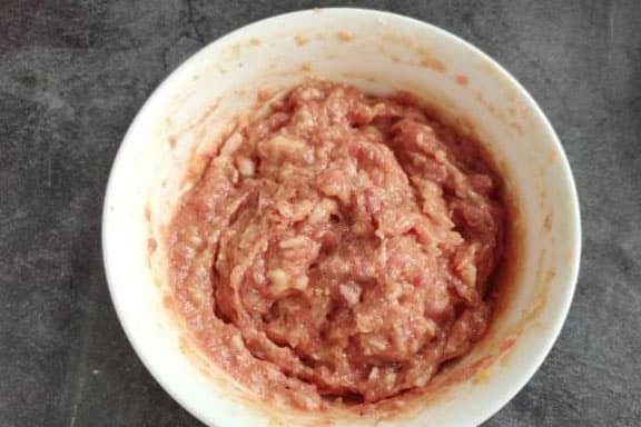 món canh mướp nấu thịt viên đơn giản 5