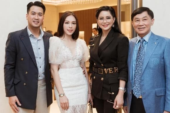 em chồng Tăng Thanh Hà chữa cháy 2 em chồng Tăng Thanh Hà chữa cháy 2