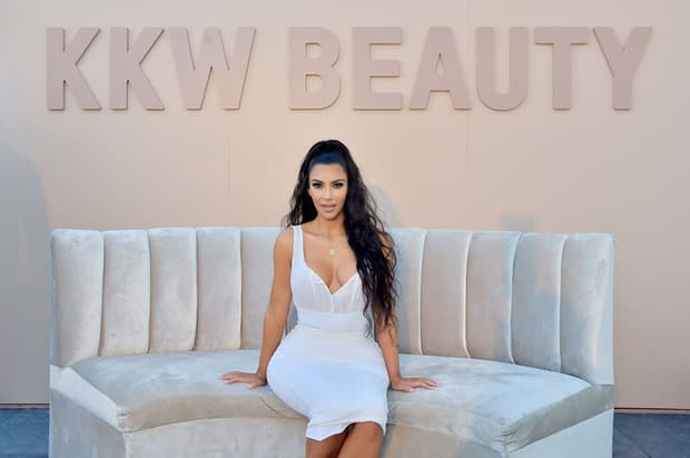 Kanye West và cuộc đại trùng tu thời trang đưa Kim từ chân chạy việc thành bà chủ đế chế 46000 tỷ: Phía sau thành công của em là bóng dáng của anh 10