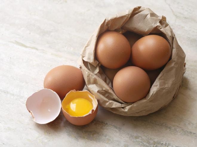 Màu sắc lòng đỏ trứng gà 3