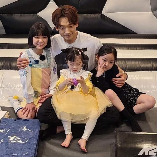  Bi Rain bộc lộ ý định muốn có con thứ 3 với Kim Tae Hee  6