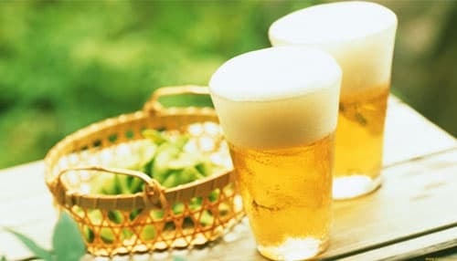 Gội đầu bằng bia 3