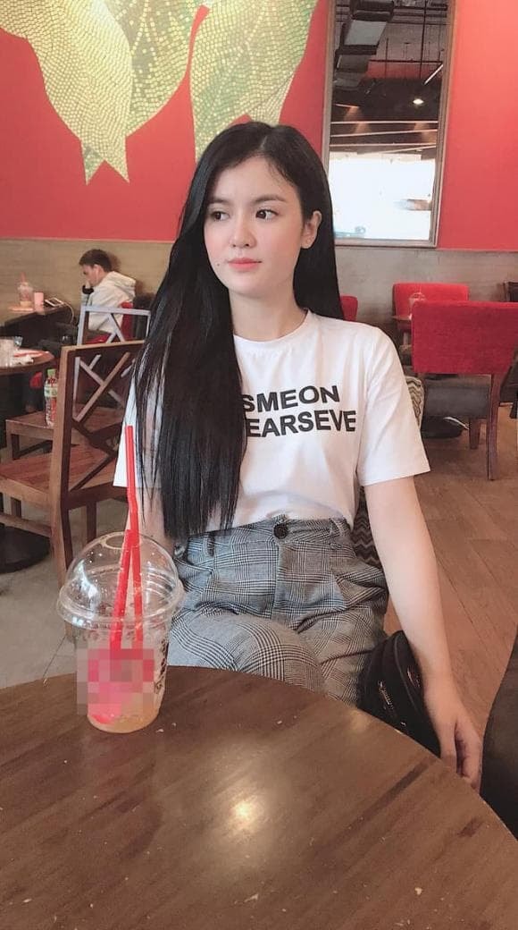 con dâu Phương Hằng  5