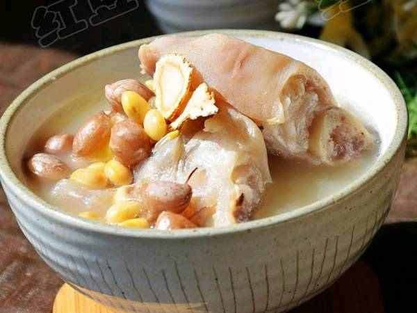 1-am-thuc-ngoisaovn-w600-h450 2