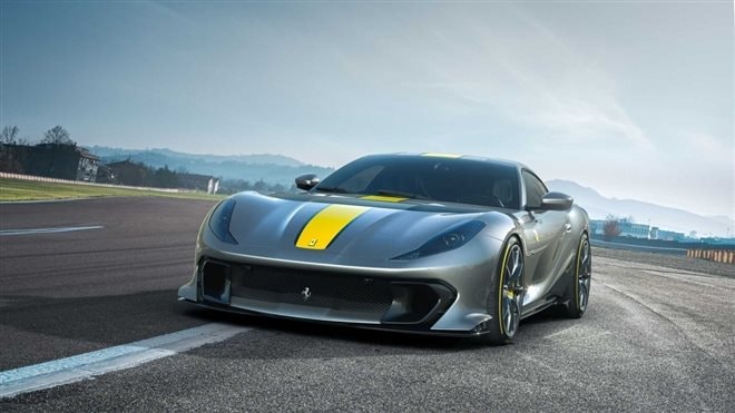 ferrari-812-superfast-versione-speciale-06535577.jpg