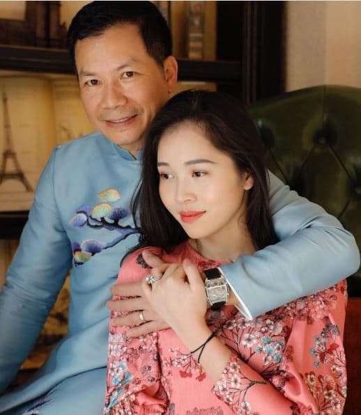 sinh nhật vợ shark hưng  3