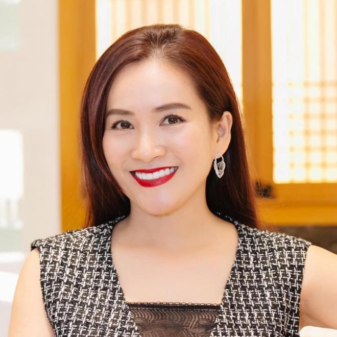 Anh Thơ sau khi giảm cân 5 Anh Thơ sau khi giảm cân 5