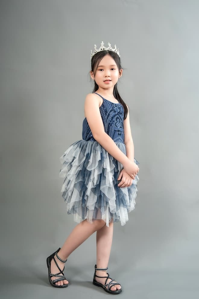 con gái diễn viên Thu Hiền 2