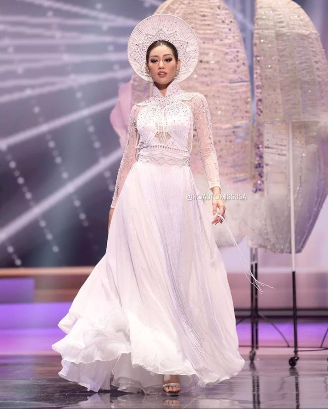 Khánh Vân lọt top 6 trang phục dân tộc yêu thích của Miss Universe ...