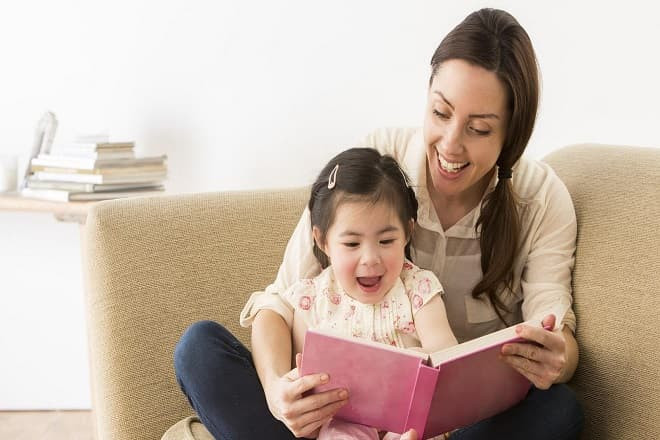 hoạt động cho con chơi khi làm việc tại nhà 0 hoạt động cho con chơi khi làm việc tại nhà 0
